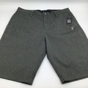 Volcom Mens V Monty Modern Fit Shorts Gray Size 31 (Actual‎ 32) NWT